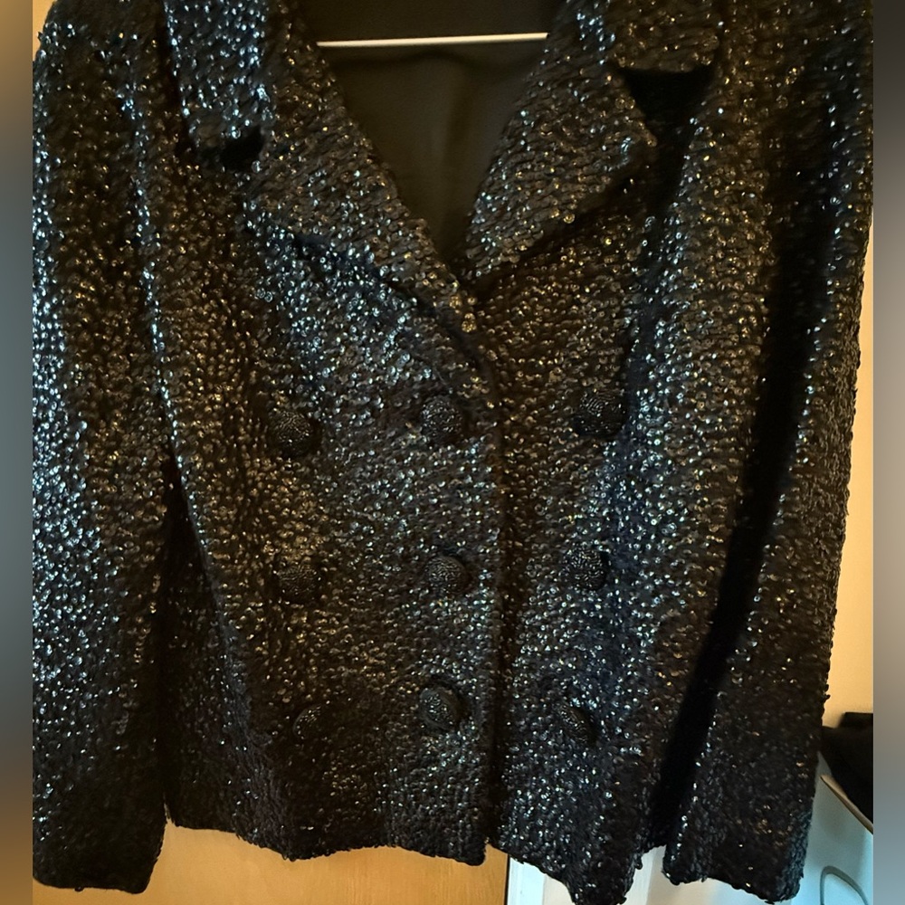 JO - RO IMPORTS VINTAGE BLACK SEQUINED JACKET - SIZE: 14